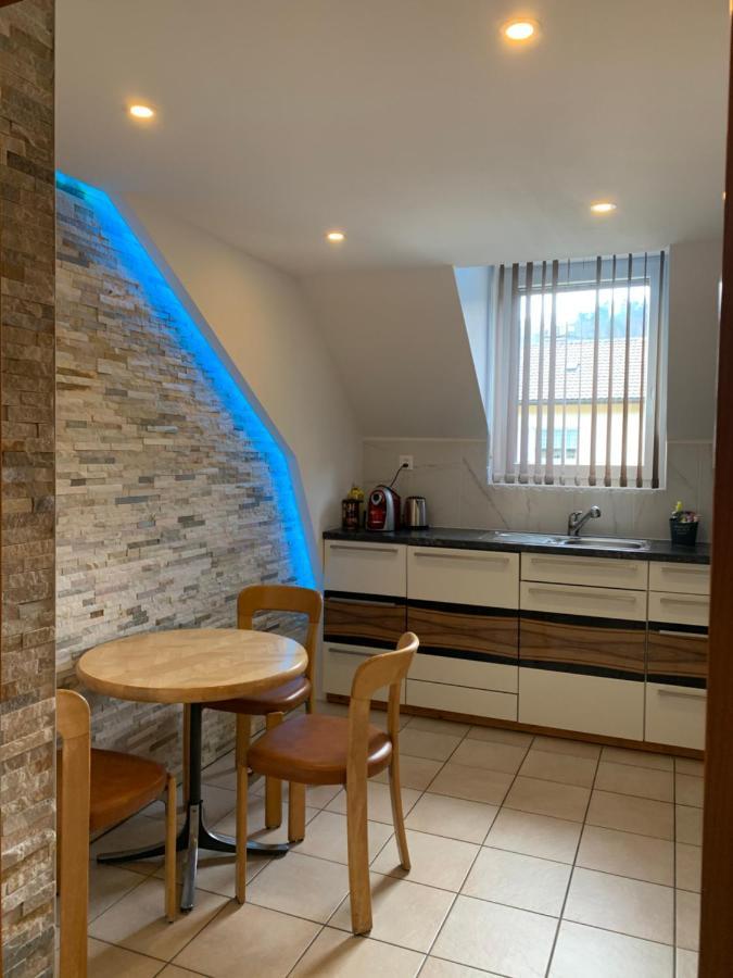 Studio Cosy Au Centre De Couvet מראה חיצוני תמונה